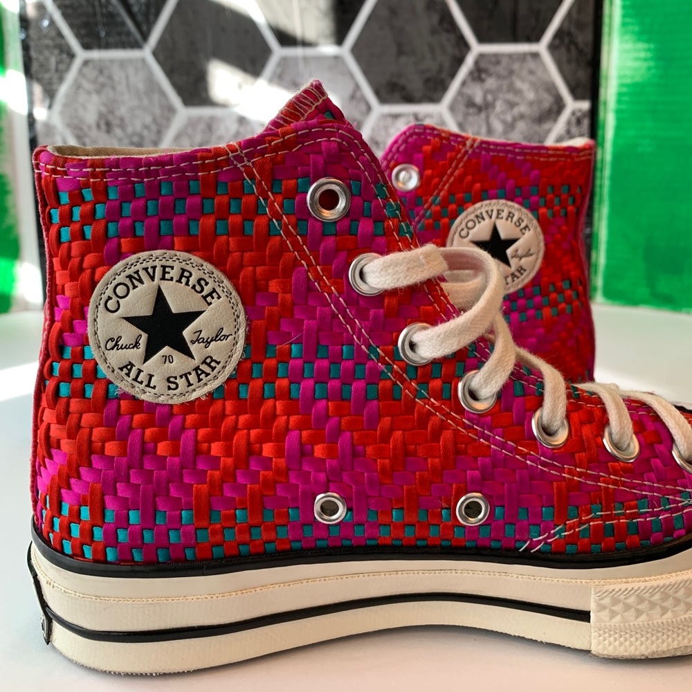 CONVERSE CHUCK 70 HI (CHERRY RED/PINK POP/EGRET)